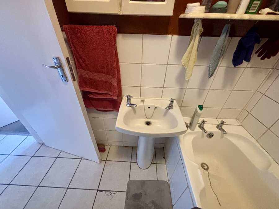 2 Bedroom Property for Sale in Protea Heights Western Cape